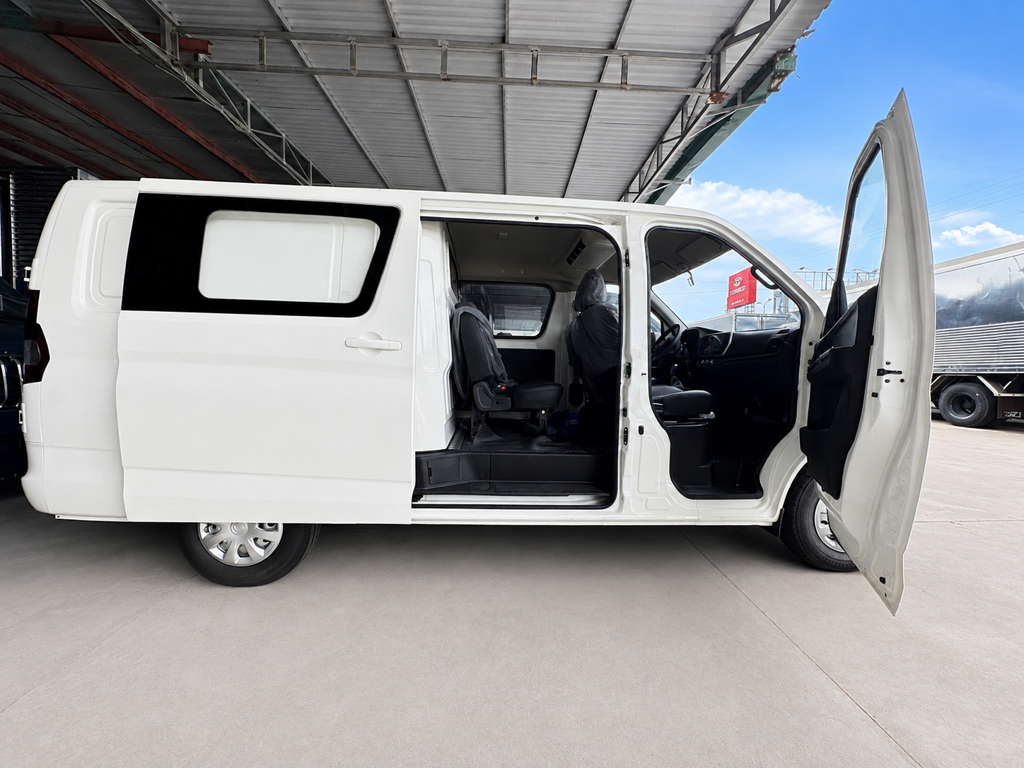 Động cơ TERA V8 – Giải pháp vận hành tối ưu cho người kinh doanh vận tải