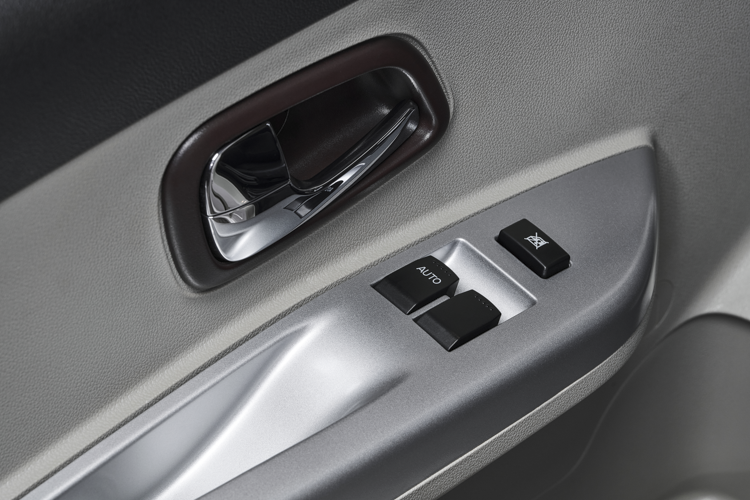 CÁC TRANG BỊ KHÁC